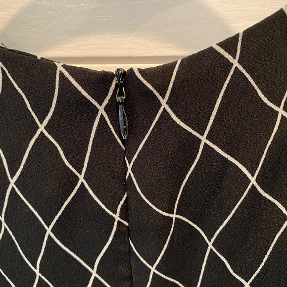 Dress - sleeveless - Picture 4 of 6